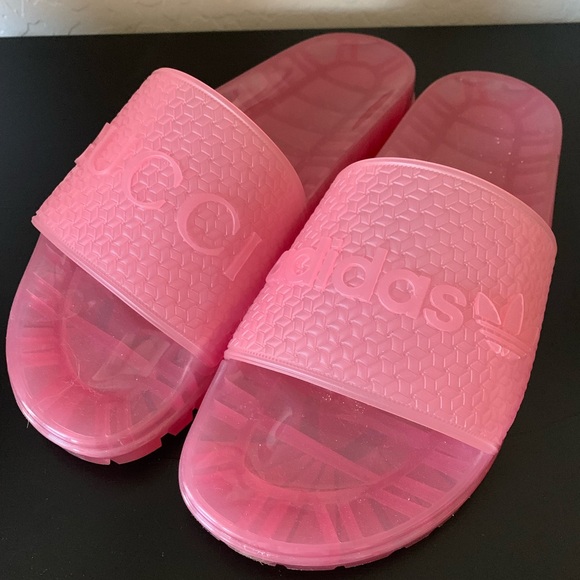 Gucci Pink Slide Sandals - Picture 1 of 7